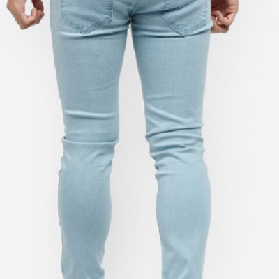 Quần Jeans Titishop QJ146 màu xanh da trời rách gối