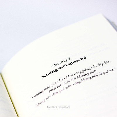 Bước chậm lại giữa thế gian vội vã(TB-85.000)