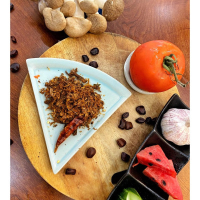 Khô nấm sate gói 150g - Vegan Satay Mushroom Jerky - Golden Lê