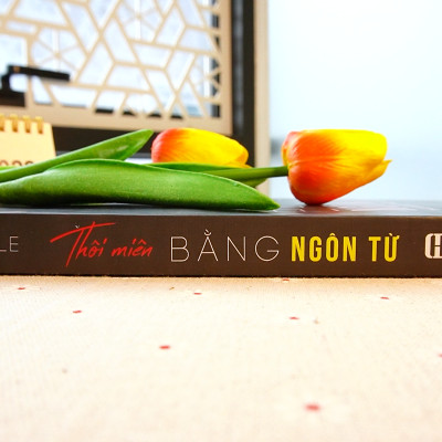 Thôi miên bằng ngôn từ (bìa tím)