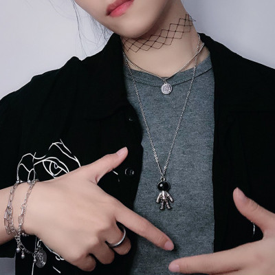 Dây chuyền vòng cổ phi hành gia độc đáo hot trend unisex