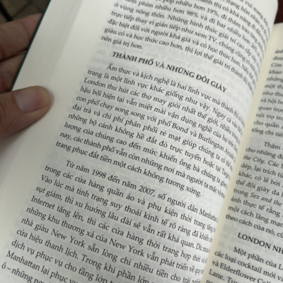 (Combo 2 cuốn) [Tủ sách kiến tạo] CHIẾN THẮNG CỦA ĐÔ THỊ (Sách mới tái bản 2022) và SINH TỒN CỦA ĐÔ THỊ Sống và phát triển rực rỡ trong Thời kỳ Biệt lập - Edward Glaeser và David Cutler – NXB Hội Nhà Văn và NXB Đà Nẵng