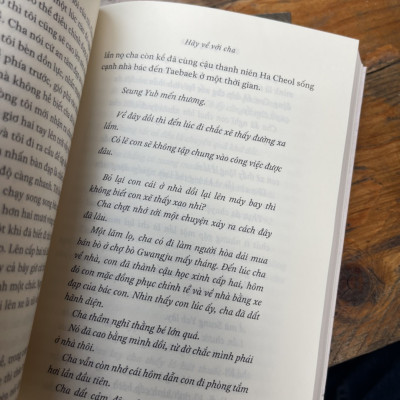 HÃY VỀ VỚI CHA – Shin Kyung Sook – Vương Thúy Quỳnh Anh dịch – Nhã Nam – NXB Hà Nội (Bìa mềm)