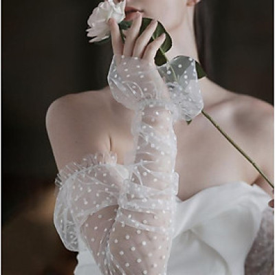 Găng tay chun không ngón mẫu voan chấm bi cổ tay bèo