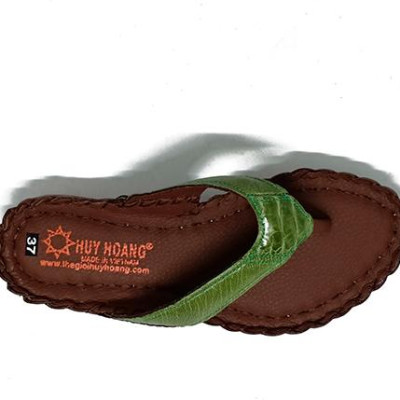 Dép nữ Huy Hoàng da đà điểu màu xanh lá HT7411