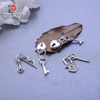 Combo 2 cái charm bạc khóa phím treo - Ngọc Quý Gemstones