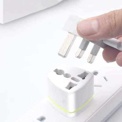 Giắc ổ cắm chuyển đổi đầu 3 chân sang 2 chân nguồn 220V thông thường - Hàng chính hãng