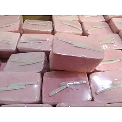 1 viên khoáng hồng bổ sung khoáng chất cần thiết cho mọi dòng chim, vẹt