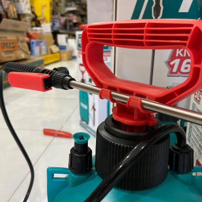 BÌNH XỊT 5L TOTAL THSPP3051 - HÀNG CHÍNH HÃNG