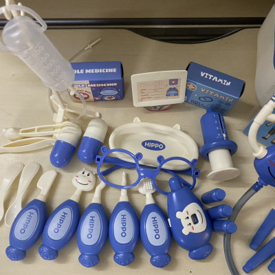 Bộ Đồ chơi bác sĩ cho bé trai gái cao cấp, mô phỏng thiết bị y tế thật