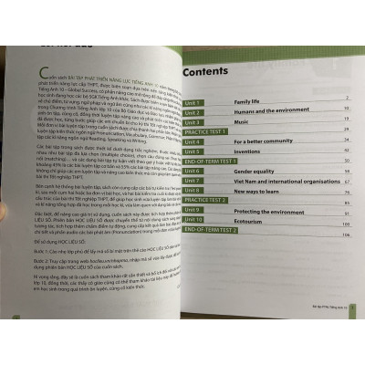 Sách - Bài tập phát triển năng lực Tiếng Anh 10