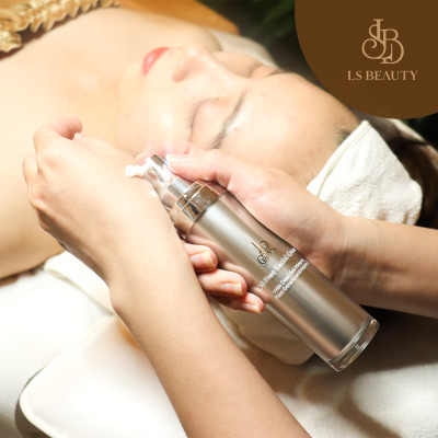 Combo 2 lần chăm sóc da mụn thuần hữu cơ gồm soi da, nặn mụn và làm dịu da 