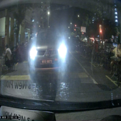 Camera Hành Trình Trước Sau Blaupunkt BP 9.0A Có GPS