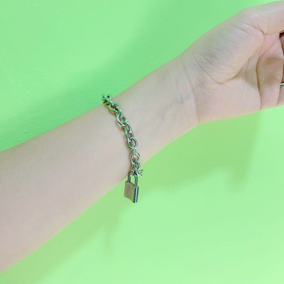 Vòng đeo tay xích tròn titanium không gỉ lắc khoá cá tính