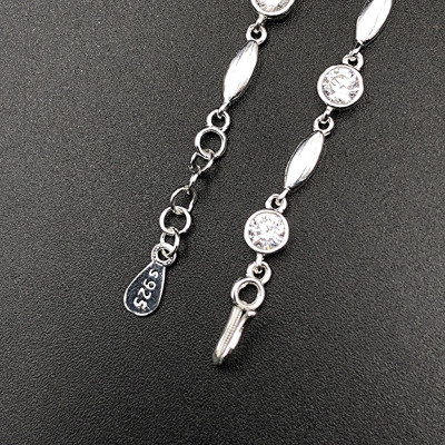 Vòng , Lắc Tay Nữ Bạc 925 Hoa 4 Cánh Đính Đá Cao Cấp Bạc Hiểu Minh LTU578