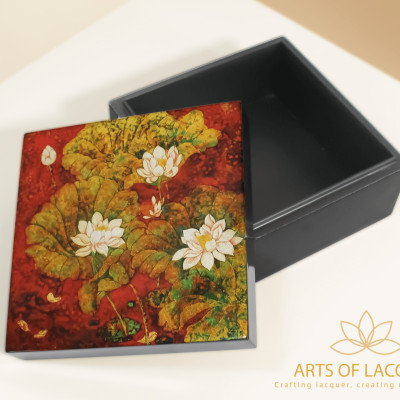 Hộp Lưu Niệm Sơn Mài Họa Tiết Ao Hoa Sen