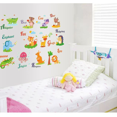 Decal dán tường Dạ quang đàn thú AmyShop DDQ010