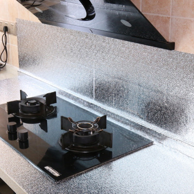 Giấy Bạc Dán Bếp Cách Nhiệt Chống Dầu Mỡ Dễ Lau Chùi Cuộn Decal Dán Tường Nhà Bếp Chống Thấm Bền Đẹp 1 Cuộn Kích Thước 2x0.6M