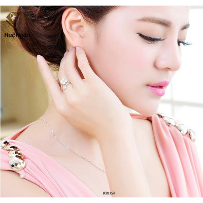 Nhẫn bạc Ý 925 Huệ Ngân - Cỏ bốn lá may mắn RR1158
