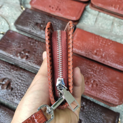 Cầm tay gù cá sấu 1 khóa thụt 