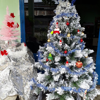 Cây thông noel 3 loại lá phủ tuyết cao 210cm - Tán dày và đẹp, cây thông chắc chắn và dể tháo lắp