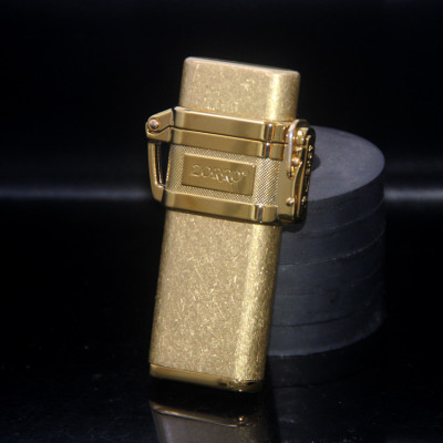 Vỏ Hột Quẹt Bật Lửa Xăng Zorro Z635 Thiết Kế Đẹp Độc Lạ - Dùng Xăng Bấc Đá Cao Cấp