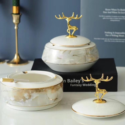 GẠT TÀN THUỐC LÁ BẰNG SỨ XƯƠNG CAO CẤP CÓ NẮP HÌNH ĐẦU HƯƠU VÀNG SANG TRỌNG