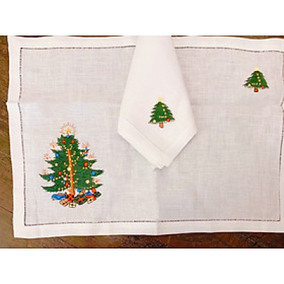 Bộ lót đĩa và khăn ăn linen noel thêu cây thông Mỹ