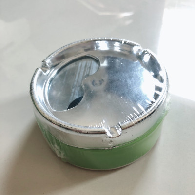 Gạt tàn thuốc nắp xoay - Màu giao ngẫu nhiên