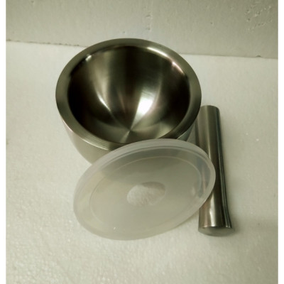 Bộ chày cối chống trượt có nắp đậy chống tràn loại lớn chất liệu bằng inox 304