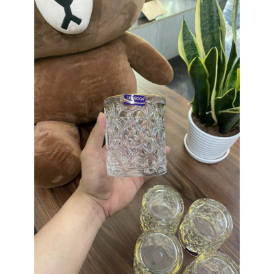 Bộ 6 cốc thủy tinh viền vàng họa tiết hoa 4 cánh DSKB 011