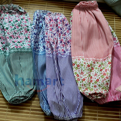 1 Đôi Bao Ống Tay Áo Làm Bếp Rửa Chén Chống Bám Bẩn Phong Cách Hàn Quốc Kẻ Sọc Vân Hoa