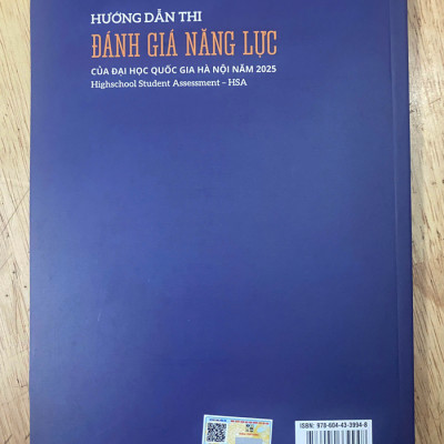 Sách - Hướng dẫn thi đánh giá năng lực của Đại học Quốc gia Hà Nội năm 2025 (Highschool Student Assessment - HSA)