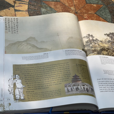 (Bìa cứng, sách tranh in màu toàn bộ siêu đẹp) (bestseller New York Times) WORLD RELIGIONS - Khám Phá Và Lý Giải Các Tôn Giáo Trên Thế Giới - John Bowker - ZenBooks