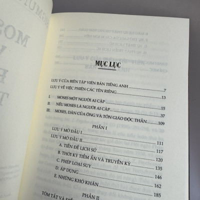 MOSES VÀ ĐỘC THẦN GIÁO - Sigmund Freud - Thanh Khê dịch - Nhã Nam