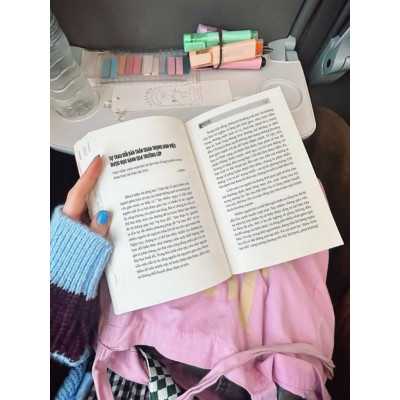 Sách Bạn Đang Sống Hay Chỉ Tồn Tại?  Đi Tìm Lẽ Sống Theo Triết Lý Của Alfred Adler - Bizbooks