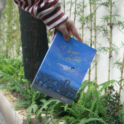 Sách Dù Ngủ Dù Thức - Bản Quyền