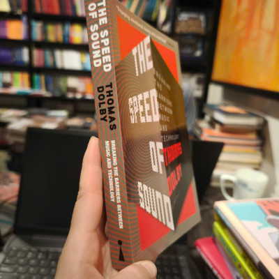 Sách - The Speed of Sound: Breaking the Barriers between Music and Technology - Music / Nonfiction / Biography