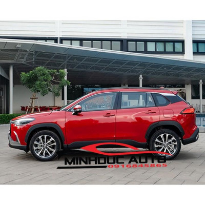 Nẹp viền cong kính chân kính dành cho xe Toyota Corolla Cross