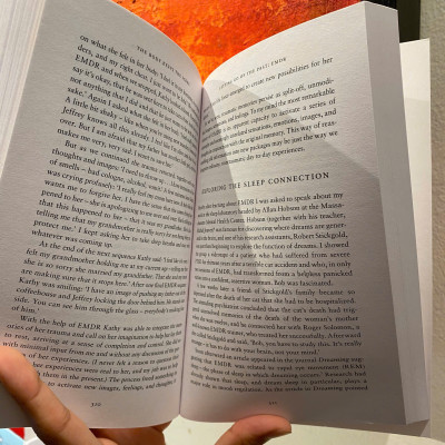 Sách - The Body Keeps the Score: Mind, Brain&Body in Transformation of Trauma - Bessel Van Der Kolk