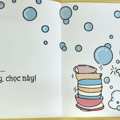 Sách Cho Bé Ehon Những Mẩu Chuyện Vụn Vặt Của Maru - Maru Tập Rửa Bát