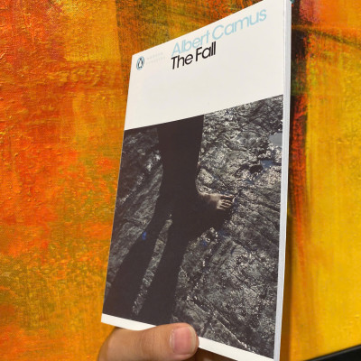Sách - The Fall by Albert Camus - Classics / Fiction / Philosophy in English