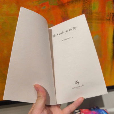 Sách - The Catcher in the Rye by J.D. Salinger - Classics /Fiction in English