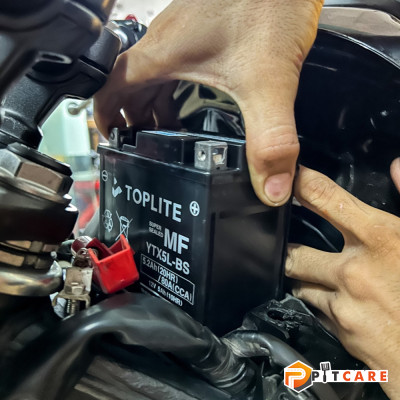 Bình Ắc Quy 12V Xe Máy Toplite YTX5L-BS 12V 5.2Ah Chính Hãng Bảo Hành 6 Tháng