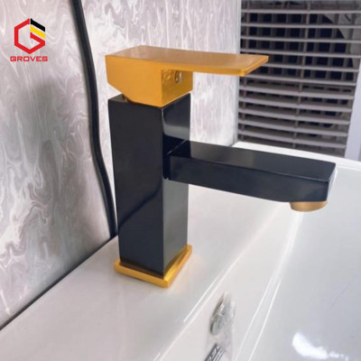 Vòi rửa mặt, Vòi rửa lavabo nóng lạnh đen ánh vàng nhạt GR 5608B