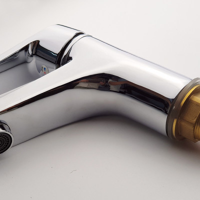 Vòi lavabo nóng lạnh Eurolife EL-3002 (Trắng bạc)