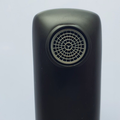 Vòi lavabo dây rútđồng mạ tĩnh điện chân không màu đen Juno sofa Teady VCT- 002 Lux 