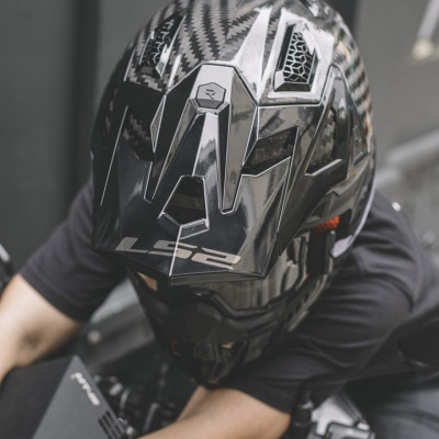 Mũ Bảo Hiểm Cào Cào LS2 MX703 X-Force Carbon