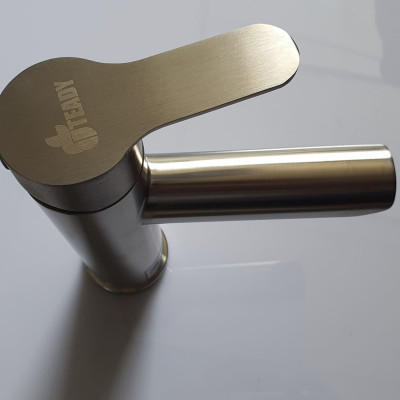 Vòi lavabo nóng lạnh inox SUS 304 Juno sofa Teady VCT- 3041A