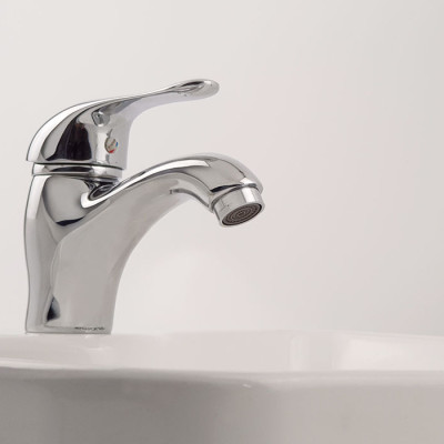 Vòi lavabo lạnh Eurolife EL-117 (Trắng bạc)
